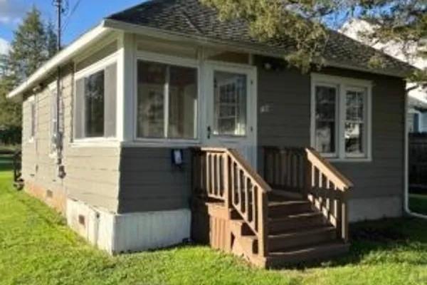 199 LEONARD AVE