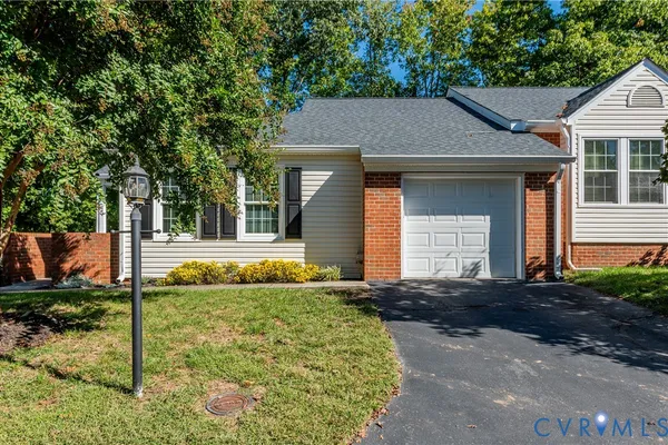 12025 BEXLEY CT