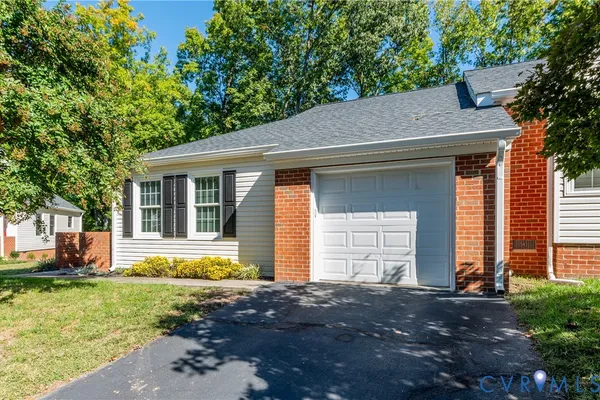 12025 BEXLEY CT