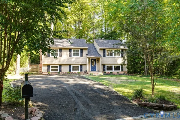 13303 THORNRIDGE LN