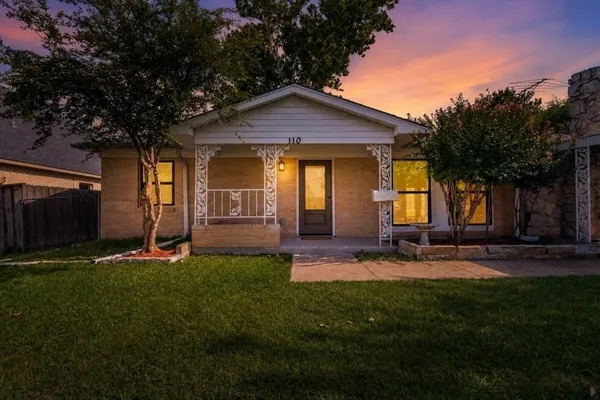 110 W MARGUERITA DR