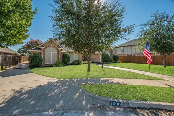 1500 FOREST MEADOWS CT