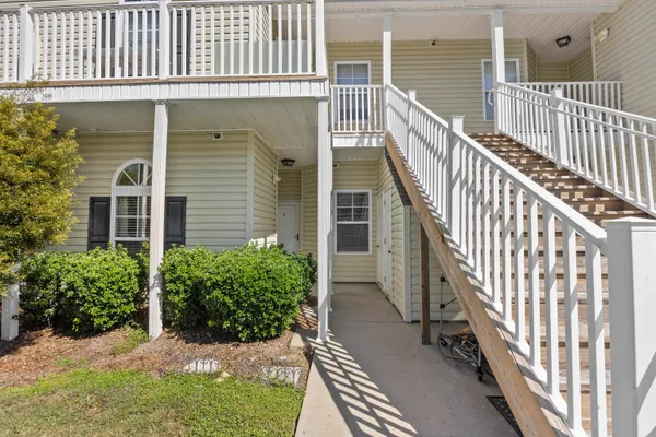 230 PORTSMITH DR 3