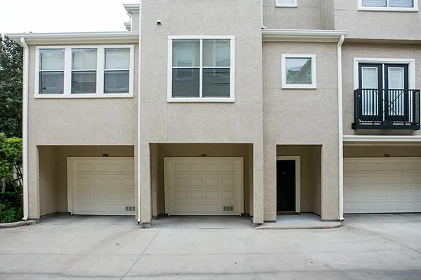 12707 BOHEME DR 1201