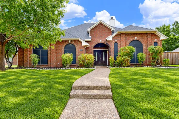 6732 COACH HOUSE LN