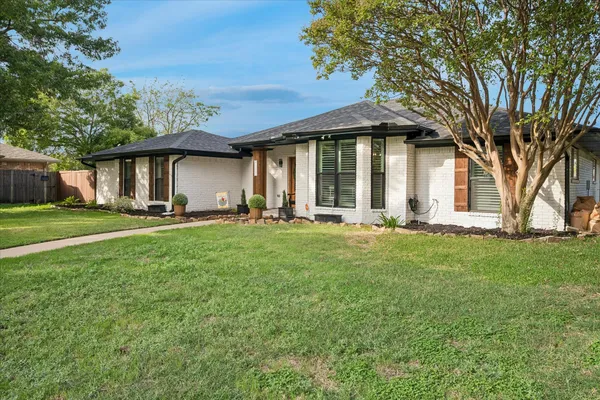 10102 LAINGTREE DR
