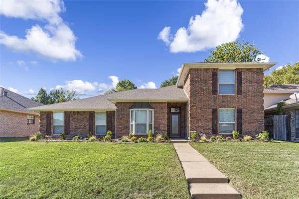 6423 RIDGEMONT DR