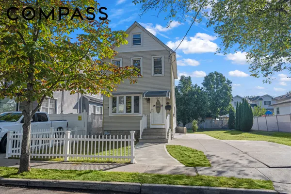 241 SIMONSON AVE