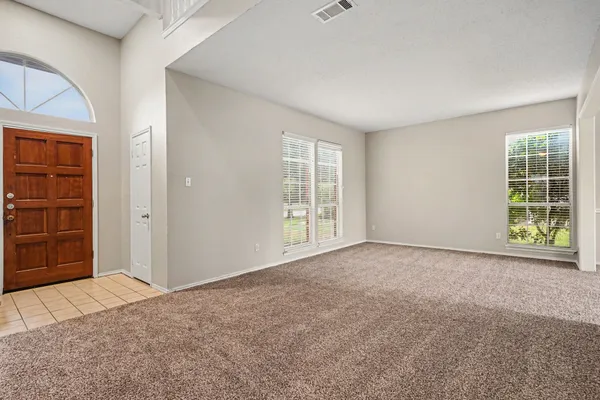 711 BODEGA BAY DR