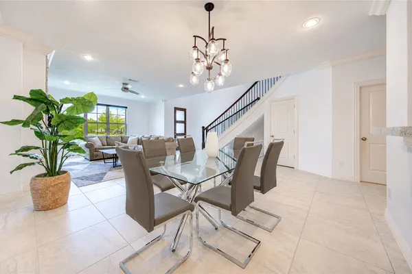 13605 TEAL BLUFF LN