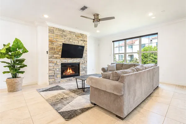 13605 TEAL BLUFF LN