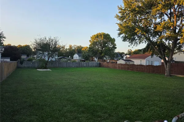 6459 LAKEVISTA DR
