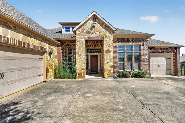 7529 ZINNIA LN