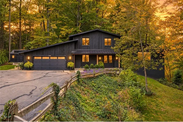 317 BROOKSBORO DR