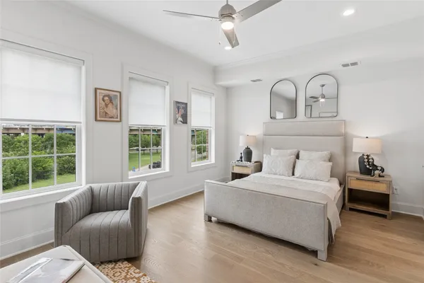 2401 CANTON ST 1002