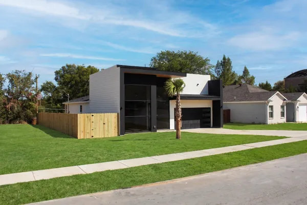 6524 TEAGUE DR