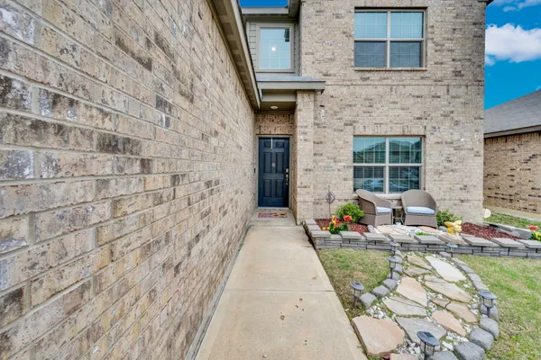 917 CLARK DR