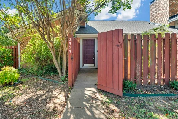 2503 SHADY RIDGE DR