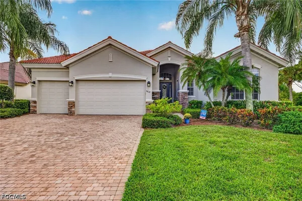 5637 WHISPERING WILLOW WAY