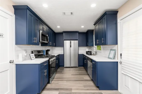 2507 11TH ST