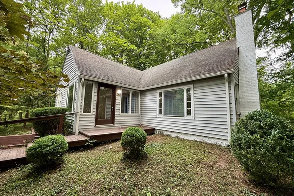 325 HIGHLAND RD