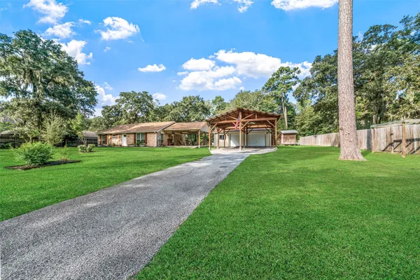 32606 DOGWOOD TRL