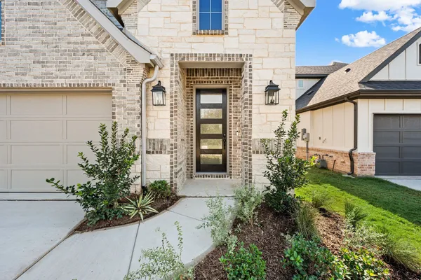 12224 ROSS CALHOUN DR