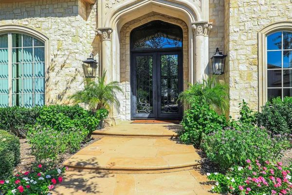 5378 BUENA VISTA DR