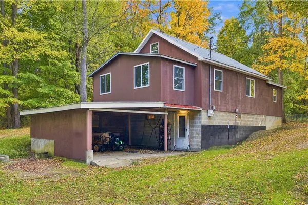 260 PRATTSBURG RD