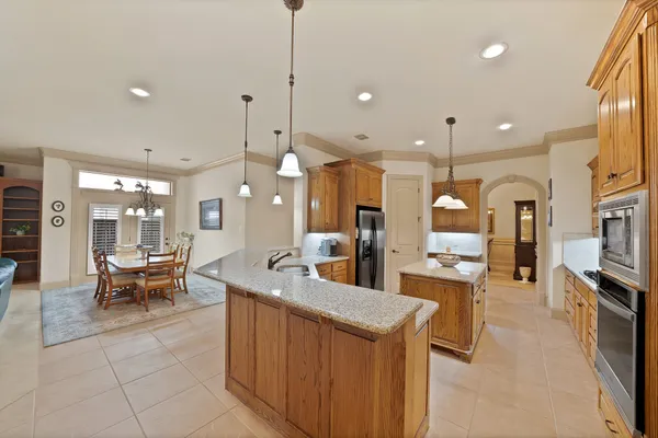 1408 ST TROPEZ LN