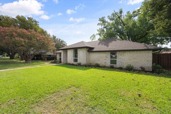 309 QUAIL CREST DR