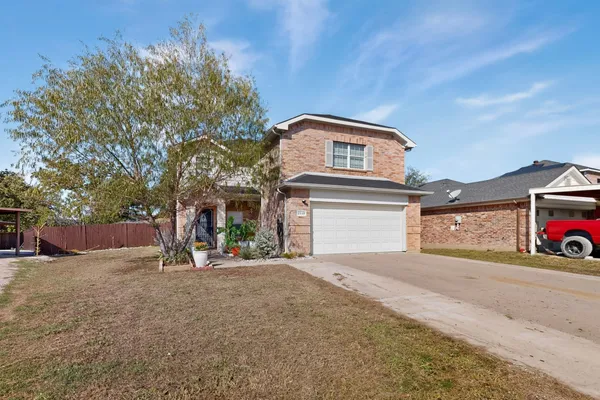 2549 SPRING CREEK DR