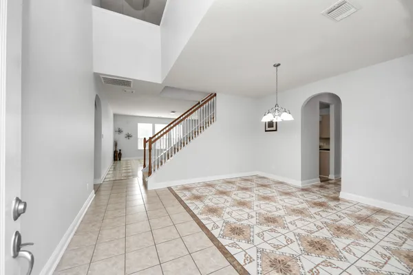 2238 TREMONT TRAIL LN