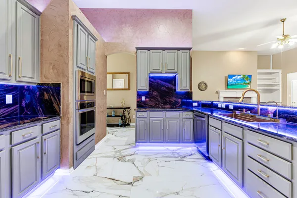 3403 EXCALIBUR CT