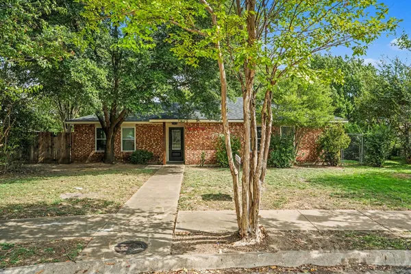 8608 ELDERBERRY CT