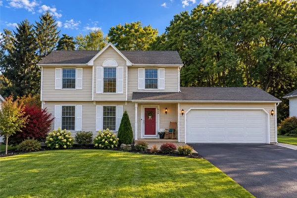 646 HILLS POND RD
