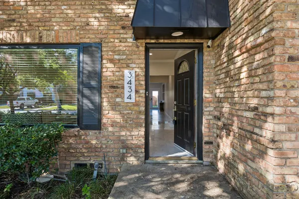 3434 GRANADA AVE