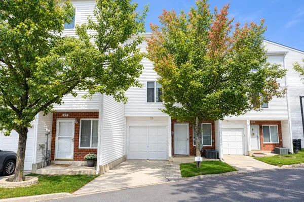 15 BIANCA CT
