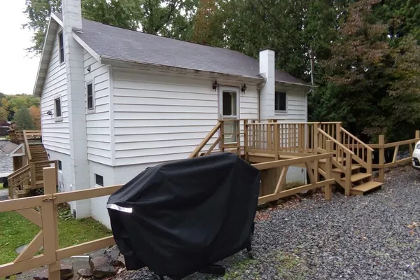 112 CHICKASAW PATH