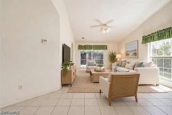 12347 LONDONDERRY LN