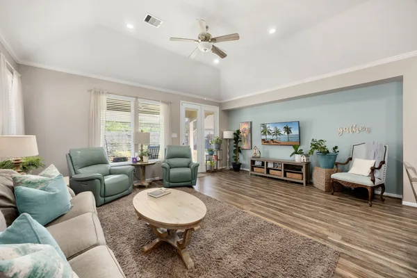 24114 BUFFALO COVE LN