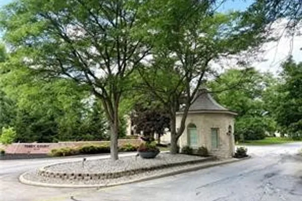28 TOBEY CT