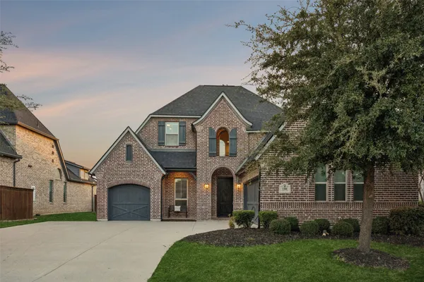 1306 CYPRESS CREEK WAY