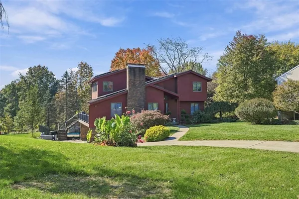 1601 MOUNTAINVIEW DR