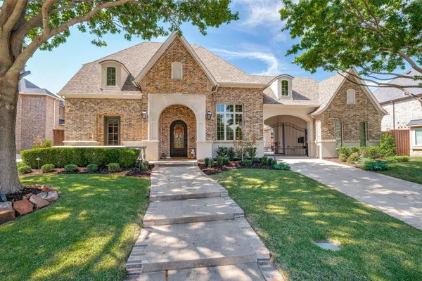 181 HIDDEN LAKE DR