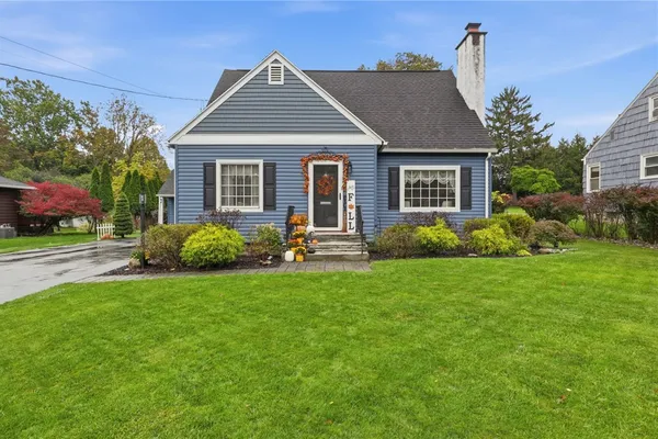 129 ROSE DR