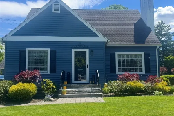 129 ROSE DR