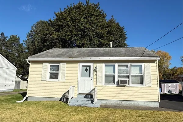 9 REDWOOD AVE