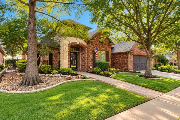 768 ASHLEIGH LN