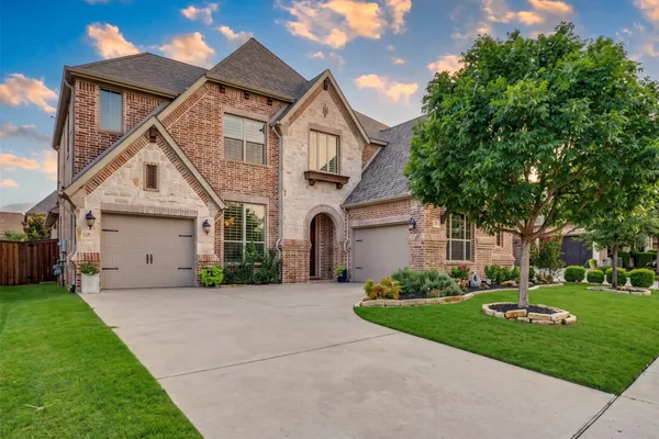 3714 MESQUITE CT